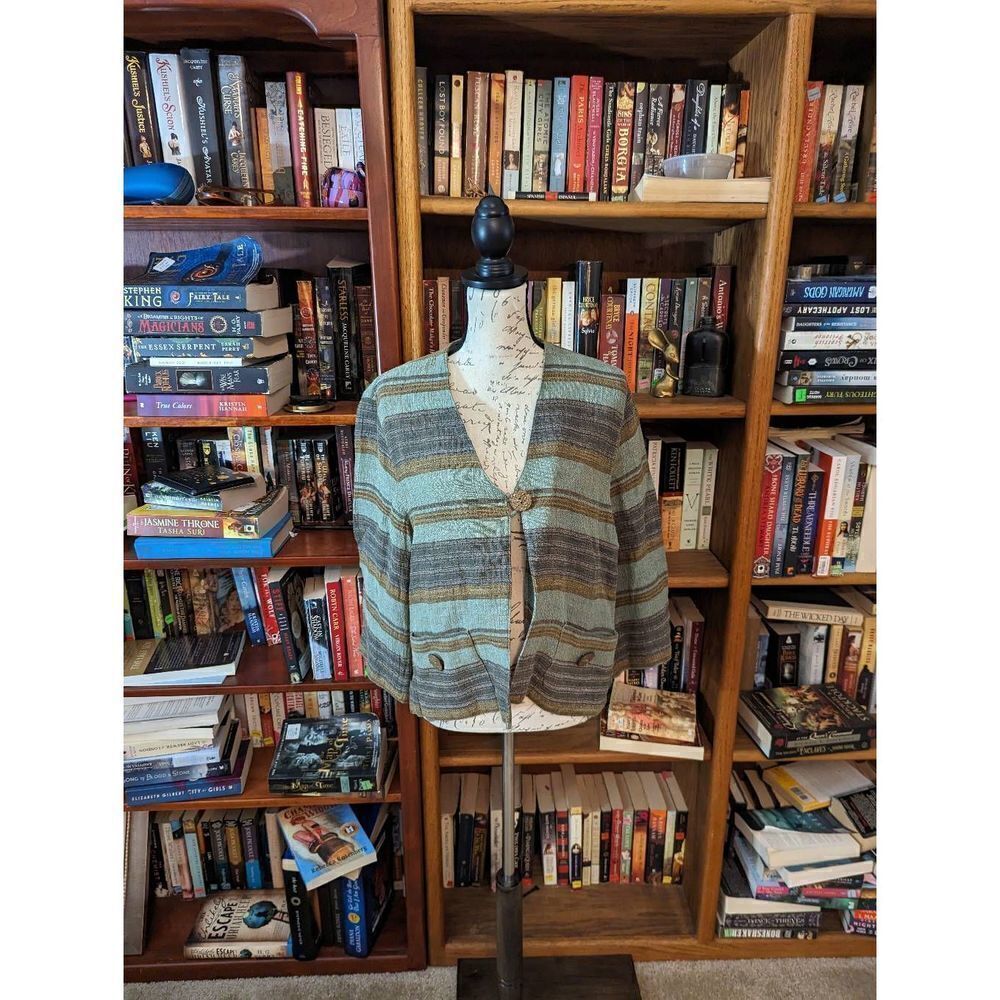 CAROLINE rose cropped two button linen striped top jacket sz m euc